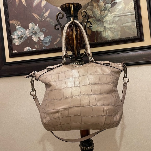 Coach Handbags - Coach, please check all picture of condition